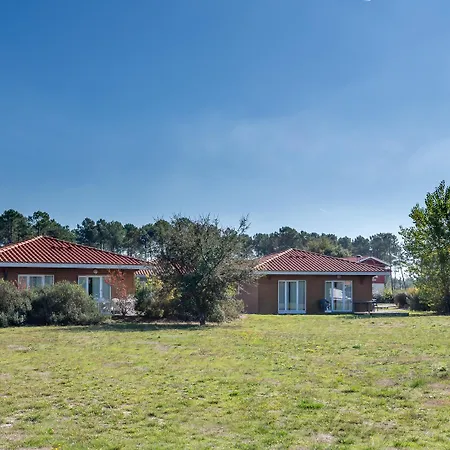 Vacanceole - Le Domaine Des Grands Lacs