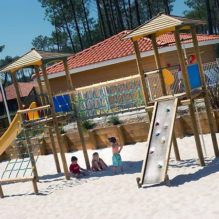 База отдыха Vacanceole - Le Domaine Des Grands Lacs 3*