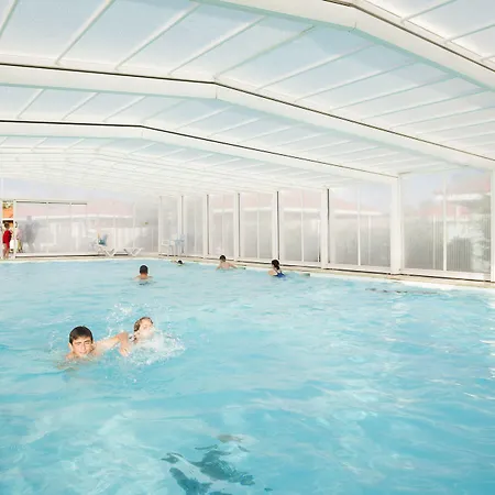 פארק נופש Vacanceole - Le Domaine Des Grands Lacs 3*