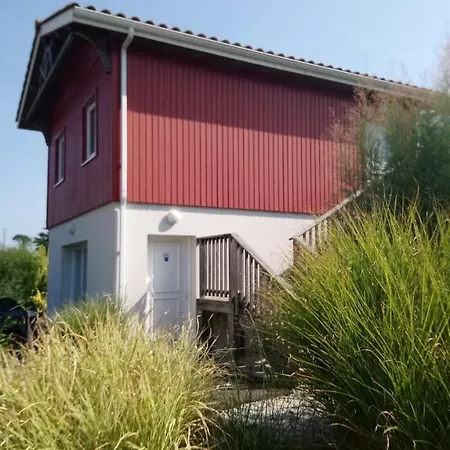 Vacanceole - Le Domaine Des Grands Lacs 3* Паранти-ан-Борн