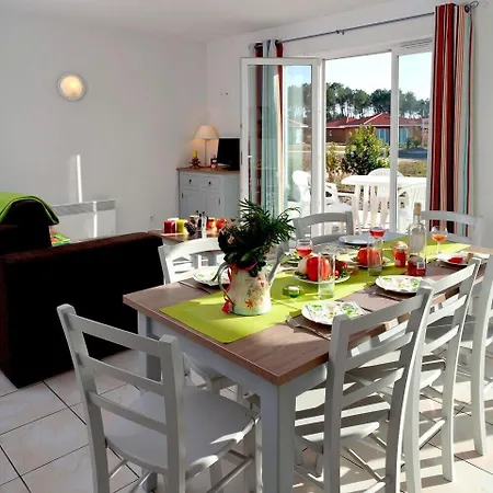 홀리데이파크 Vacanceole - Le Domaine Des Grands Lacs 파렝티스 앙 보른