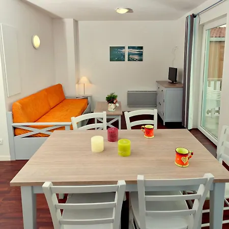假日公园 Vacanceole - Le Domaine Des Grands Lacs 3*