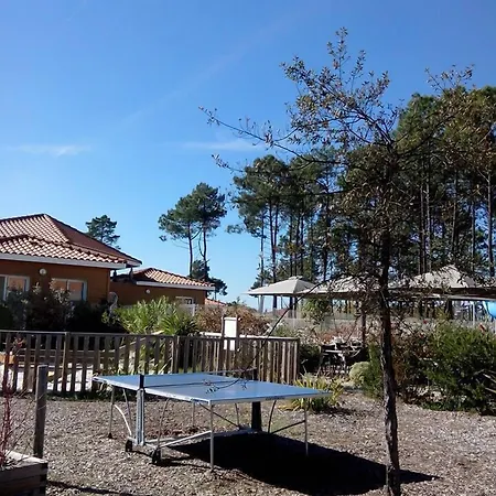Vacanceole - Le Domaine Des Grands Lacs 3* 파렝티스 앙 보른