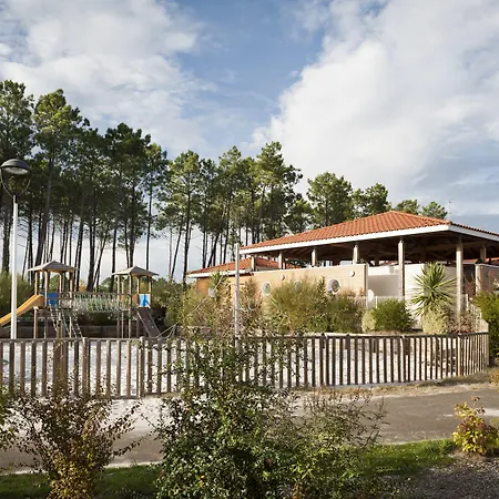 Vacanceole - Le Domaine Des Grands Lacs Semesterpark