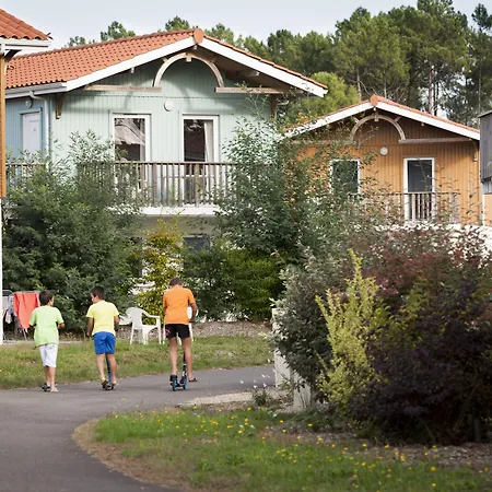 Vacanceole - Le Domaine Des Grands Lacs Semesterpark