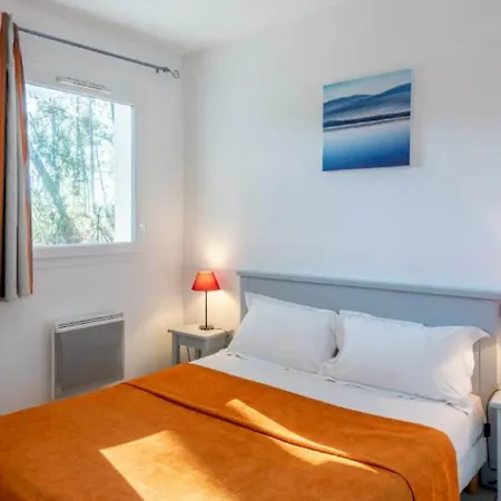 Semesterpark Vacanceole - Le Domaine Des Grands Lacs