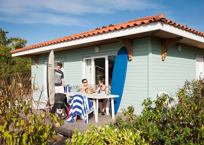 Vacanceole - Le Domaine Des Grands Lacs Vakantiepark